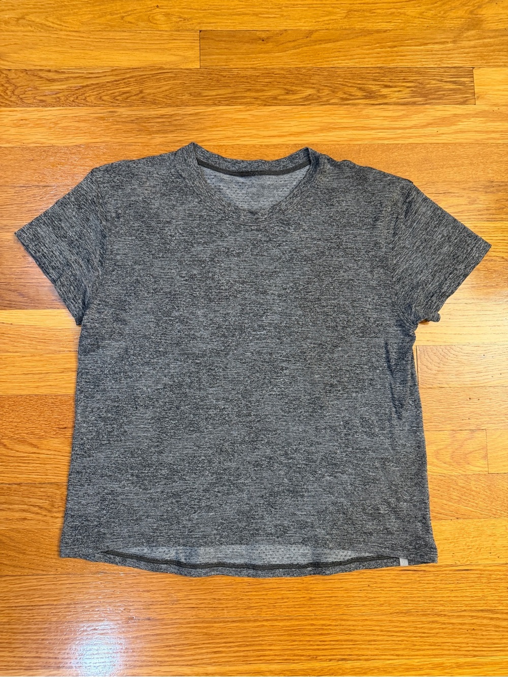 Lululemon Train to Be Short Sleeve *Camo Dot Camo Rhino Grey/Black - Size Est. 6